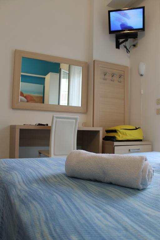קאטוליקה Hotel Esperia חדר תמונה